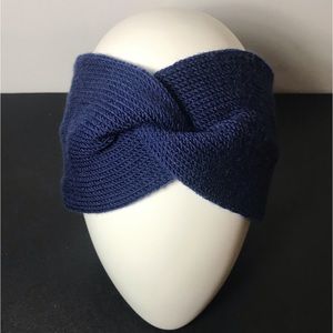 Wool head wrap Nwot knitted in Norway.